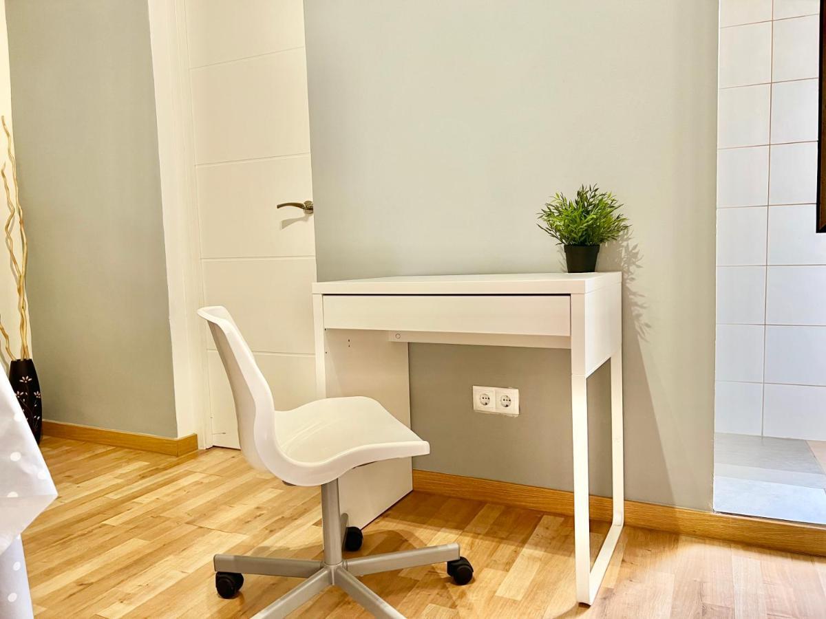 Comfortable Renovated Flat, Wifi! Badalona Zewnętrze zdjęcie